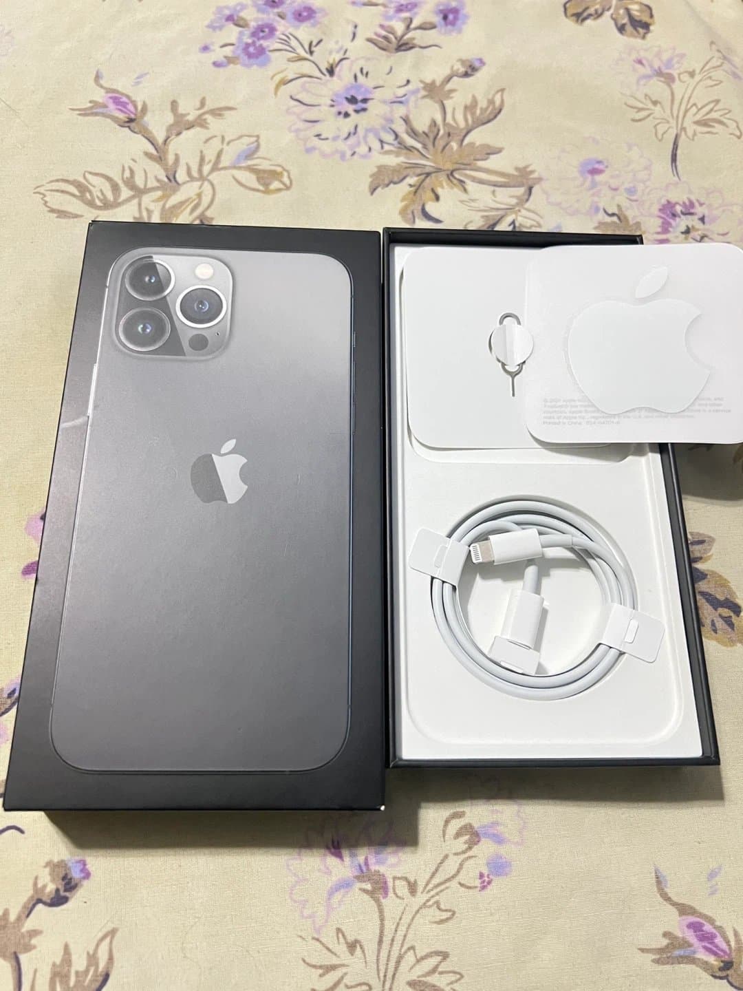 iPhone 13 Pro Max - Mobile in Toronto, Ontario - Buy and Sell on Fliku