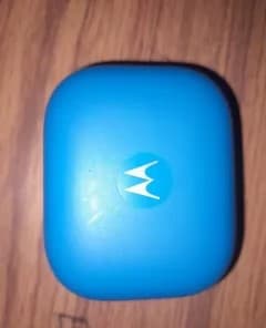 Motorola earbuds - Electronics in Vancouver, British Columbia - Buy and Sell on Fliku